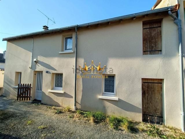 Maison vente à Poizay, Les Ormes