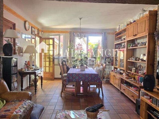 Maison vente à CRT n° 1 Lesquin, Lesquin