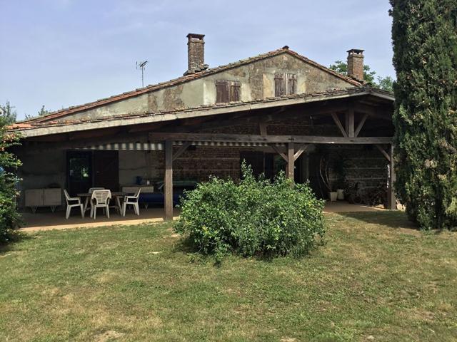 Maison vente à Pradère-les-Bourguets, Lasserre-Pradère