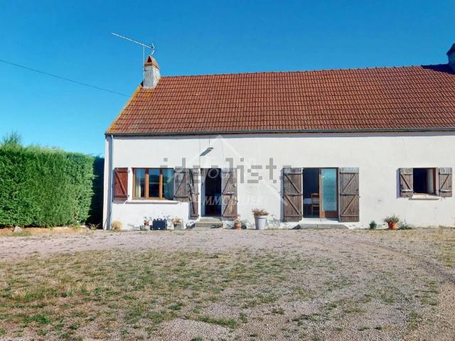 Maison vente à Le Palais, Liernolles