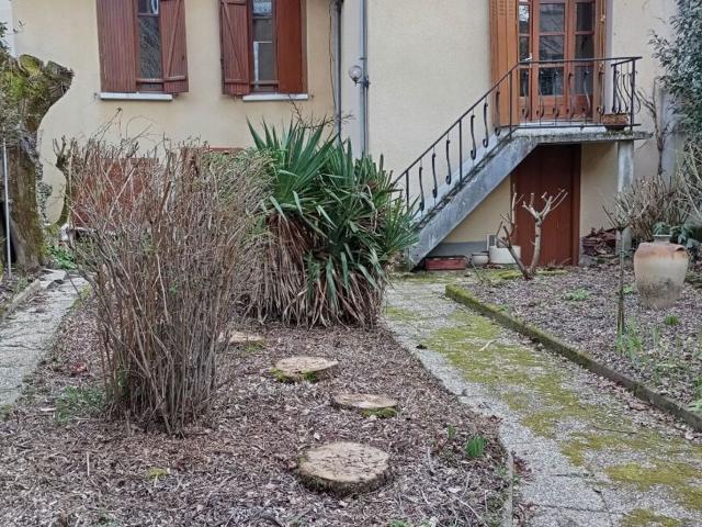 Maison vente à La Cité, Limoges