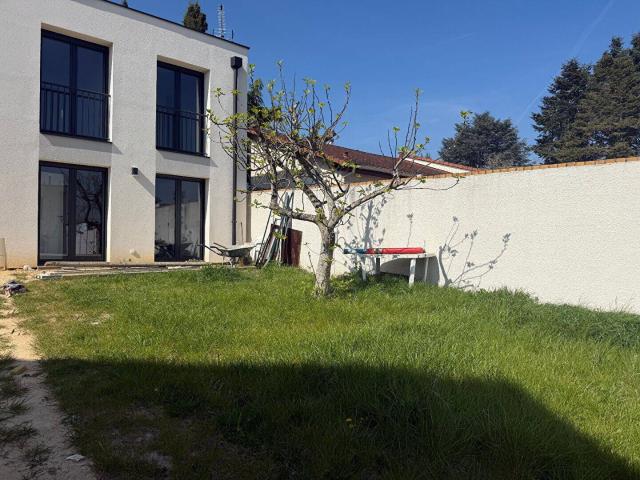 Maison location à Monvinet, Linas