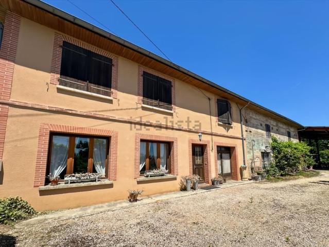 Maison vente à Payot, Lizac