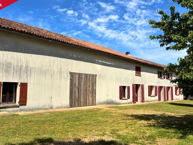 Maison vente à Montmorillon, Lizant