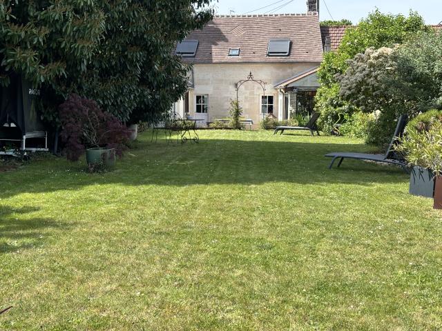 Maison location à Centre Ville, Compiègne
