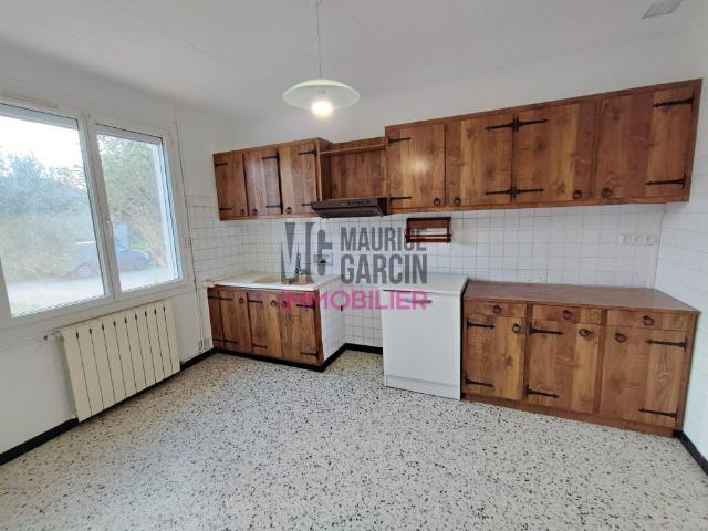 Maison location à Carpentras, Pernes-les-fontaines