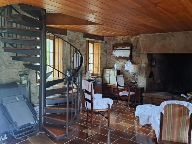 Maison vente à Saint-Émilion, Loguivy-Plougras