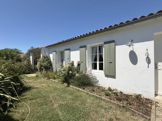Maison vente à La Rochelle, Loix