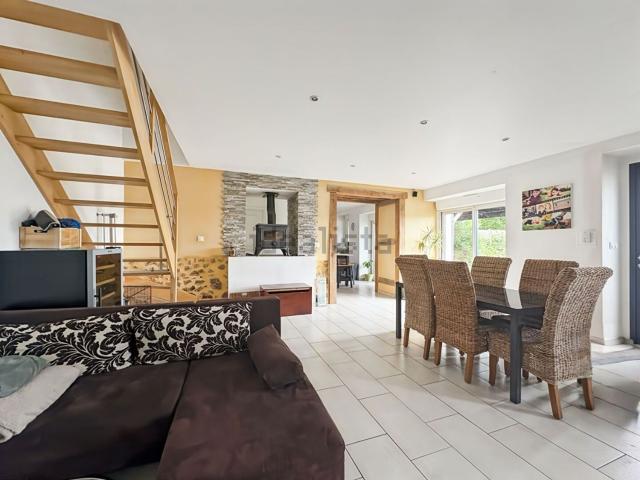 Maison vente à La Babinais, Longaulnay