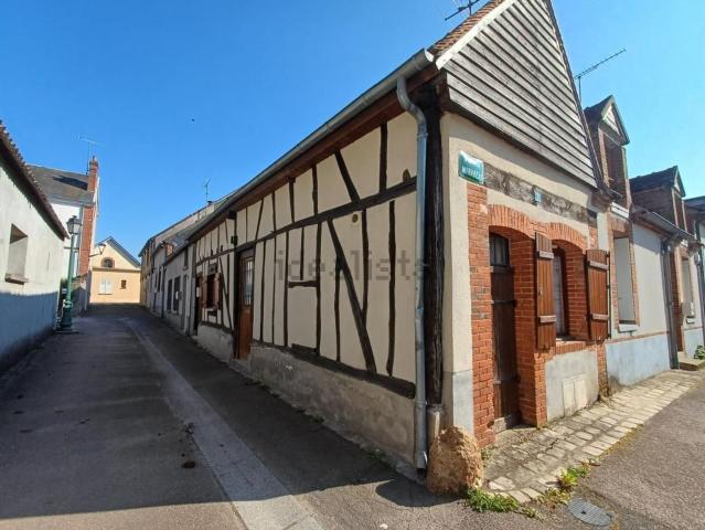 Maison vente à Le Prieuré, Lorris