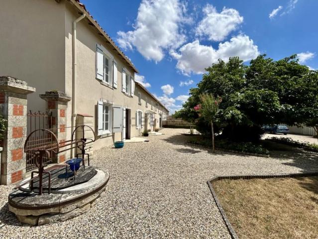 Maison vente à Le Puits de La Grue, Loubigné
