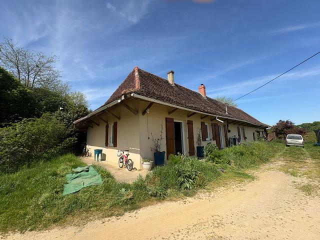 Maison vente à Louhans-Châteaurenaud, Louhans