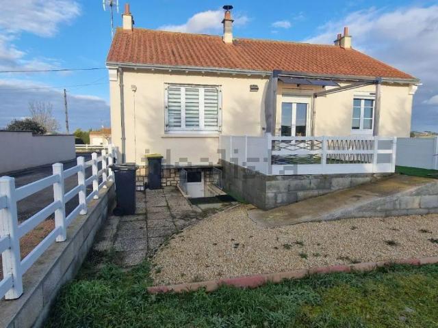 Maison vente à Parsois, Louzy