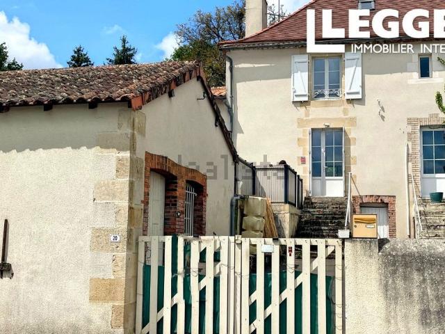 Maison vente à Luchapt