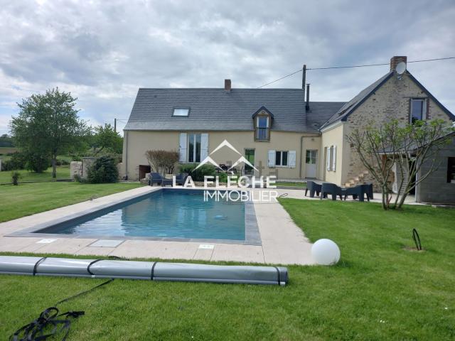 Maison vente à Zone industrielle le Breil, Luché-Pringé