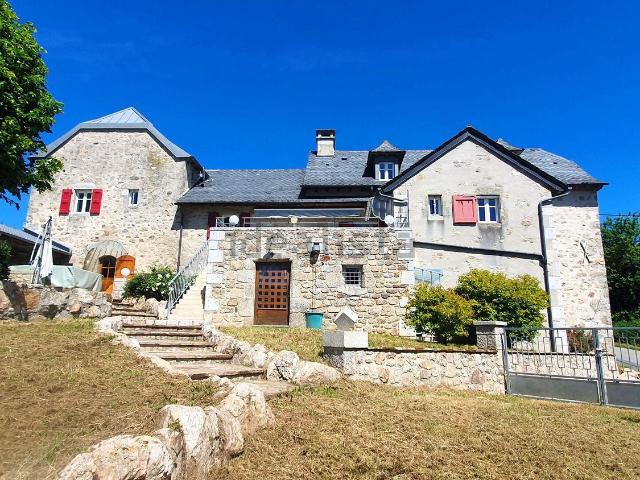 Maison vente à Lunac, Aveyron