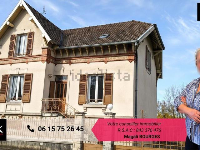 Maison vente à La Pologne, Lure