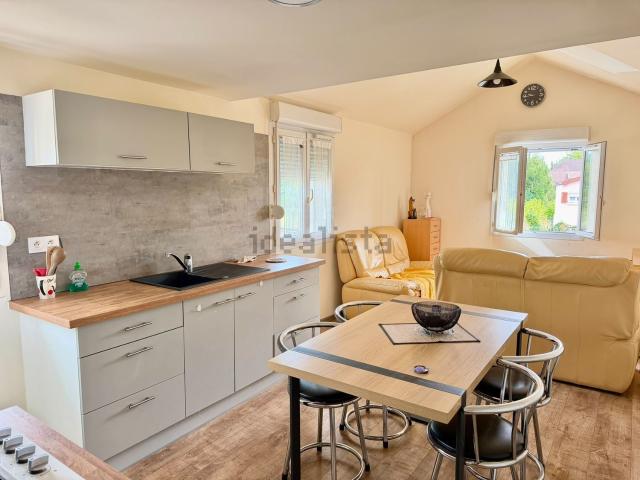 Maison vente à Mont Châtel, Lure