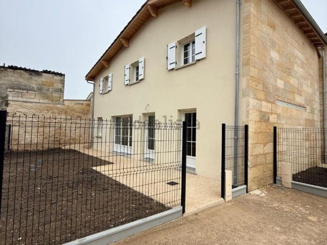 Maison location à Croix du Gui, Lussac