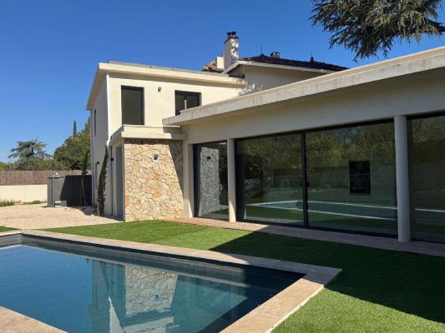 Maison vente à Aix-en-Provence, Bouches-du-Rhône