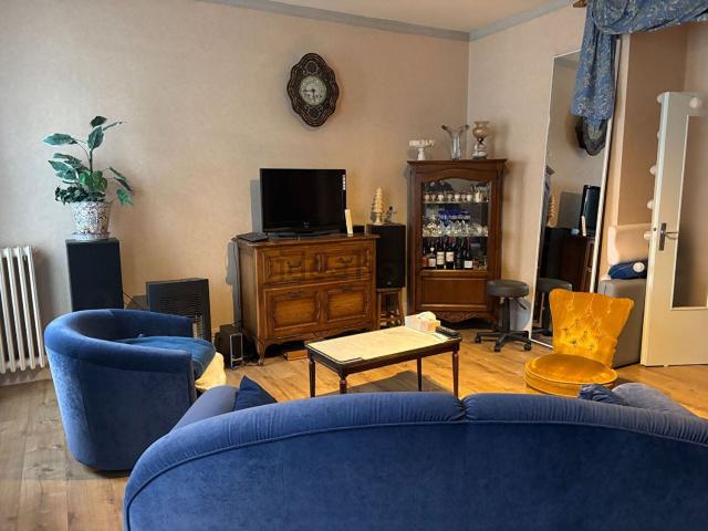 Maison vente à Le Château, Luynes