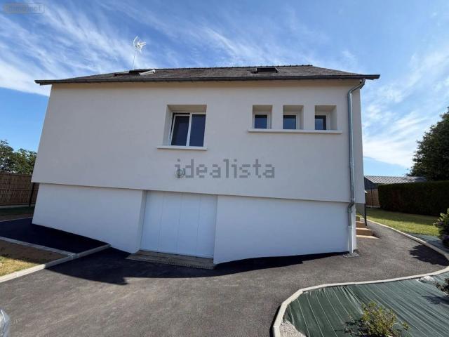 Maison location à La Petite Martinière, Maen-Roch