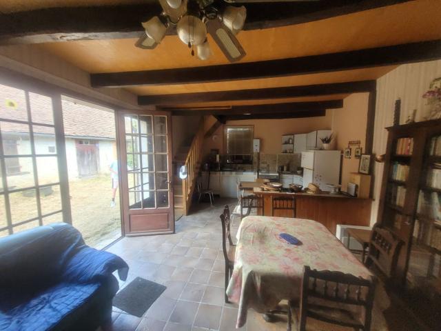 Maison vente à Peyronnet, Magnac-Bourg