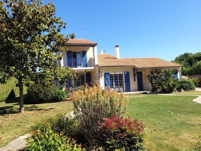 Maison vente à Le Plumail, Magné