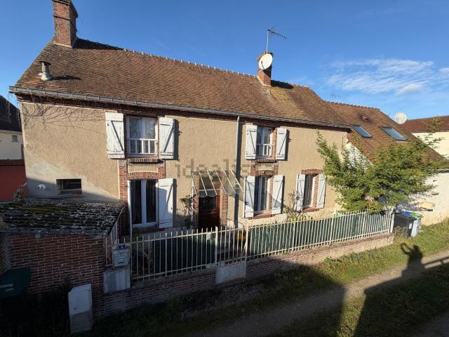Maison vente à Maingournois, Maintenon