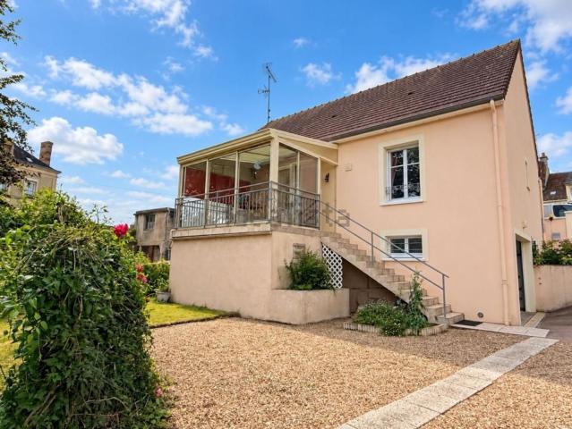 Maison vente à Zone d'Activités du Haut-Éclair, Mamers