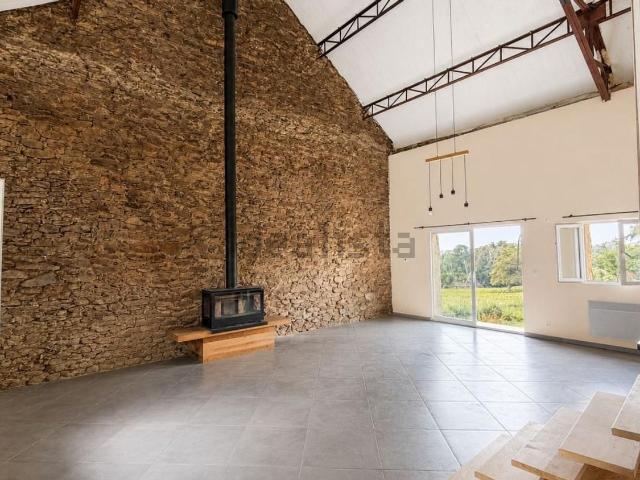 Maison vente à Lacombe, Manhac