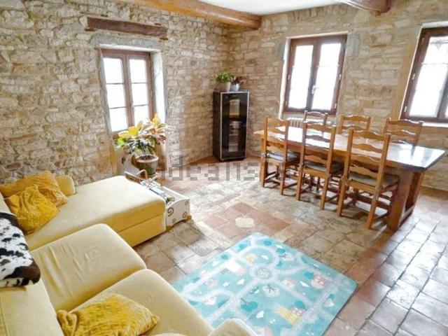 Maison vente à Calais, Marcilly-d'Azergues