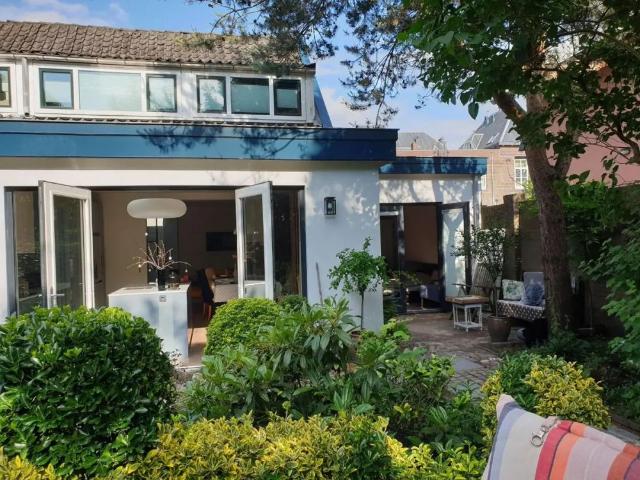 Woning te huur in Bussum, Noord Holland