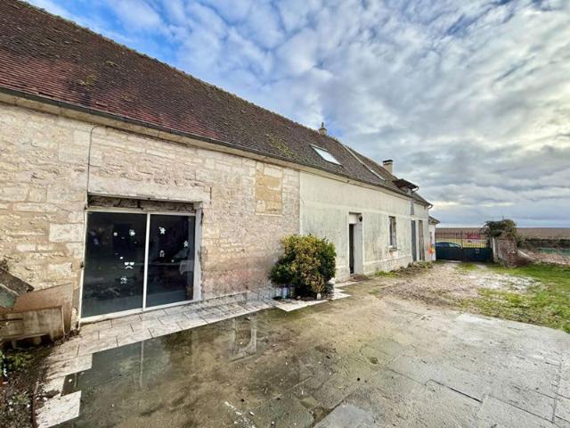 Maison vente à Pontoise, Marines