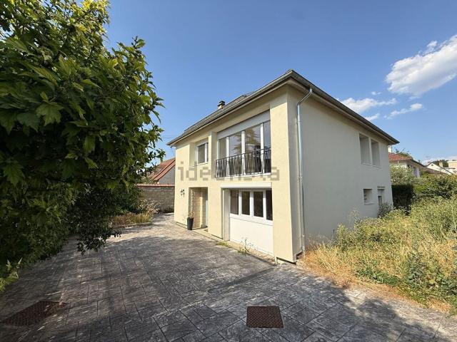 Maison vente à Le Clos du Roy, Maurecourt