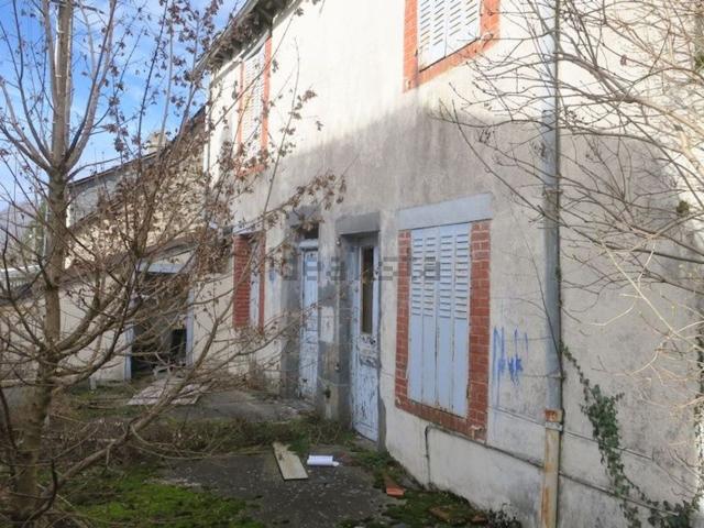 Maison vente à Mauriac, Cantal