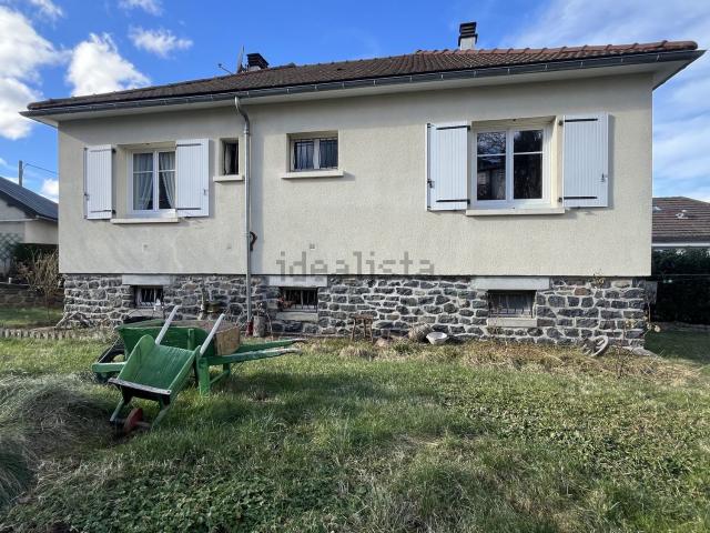 Maison vente à Mauriac, Cantal