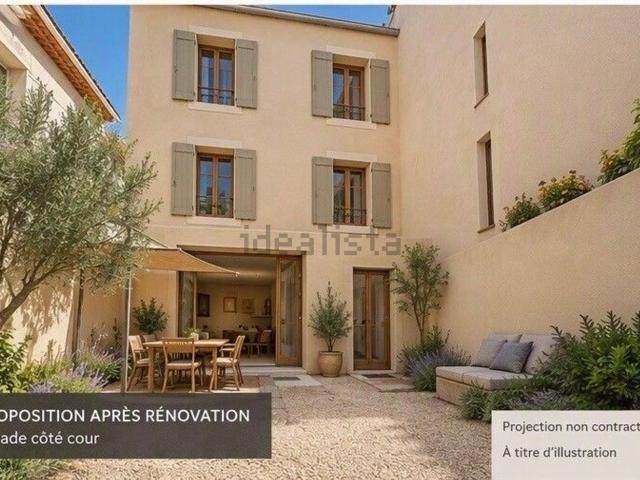 Maison vente à Place de la Grande Fontaine, Mazan