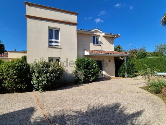Maison vente à Mazères-Lezons, Pyrénées-Atlantiques