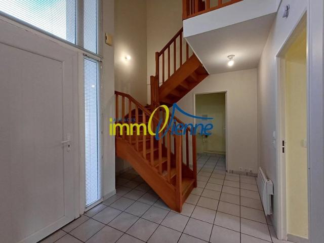 Maison location à Montmorillon, Nouvelle-Aquitaine
