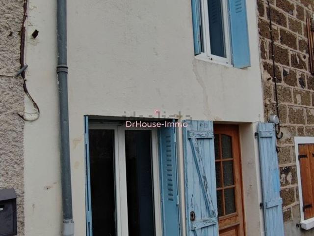 Maison vente à Reilhac, Mazeyrat-d'Allier