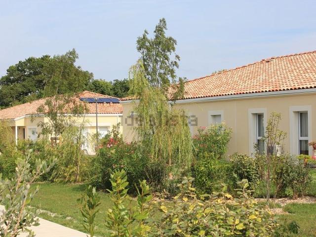 Maison vente à Le Renclos de la Girauderie, Médis
