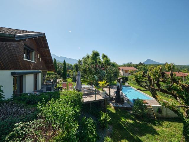 Maison vente à Les Bains, Menthon-Saint-Bernard