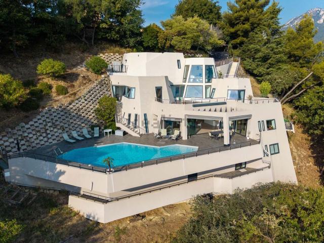 Maison vente à Menton, Alpes-Maritimes
