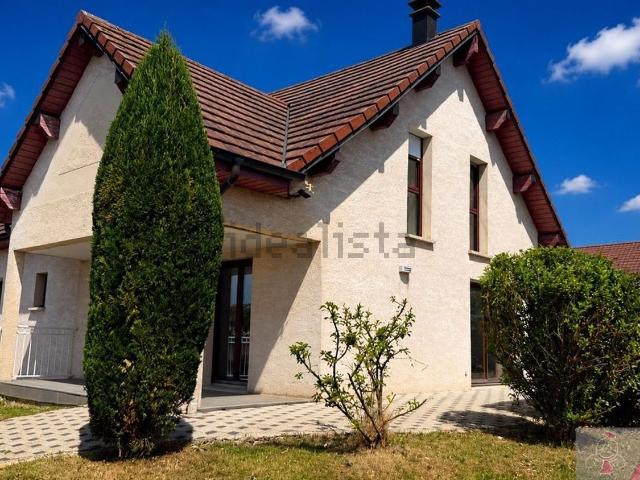 Maison vente à Mercey-le-Grand