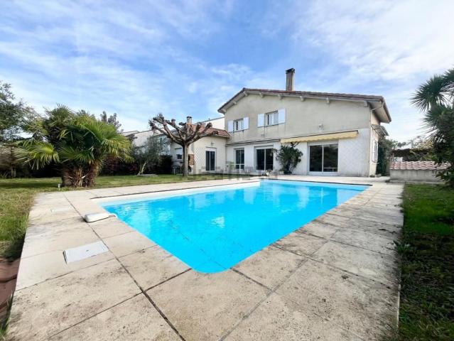 Maison location à Le Grand Louis, Mérignac