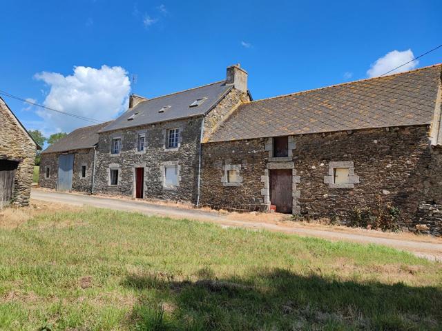 Maison vente à Maupertuis, Merléac