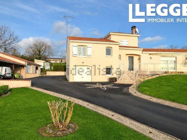 Maison vente à Les Ouillères, Mervent