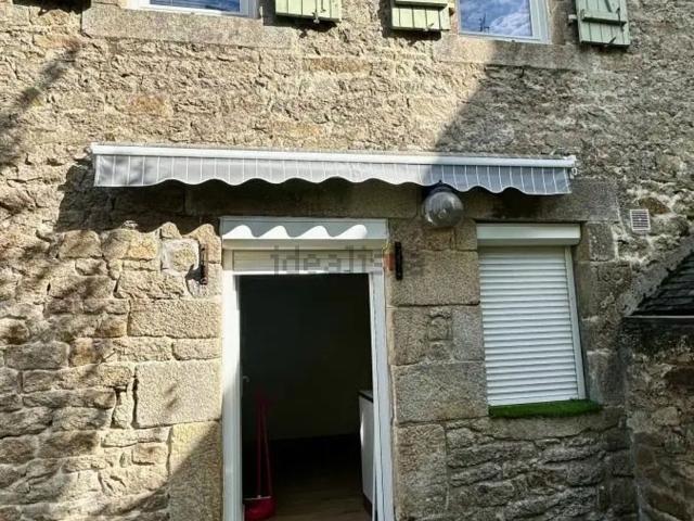 Maison vente à Kerguerizen, Meslan