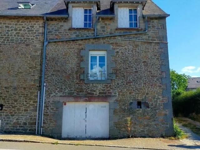 Maison vente à Saint-Pierre-de-Plesguen, Mesnil-Roc'h